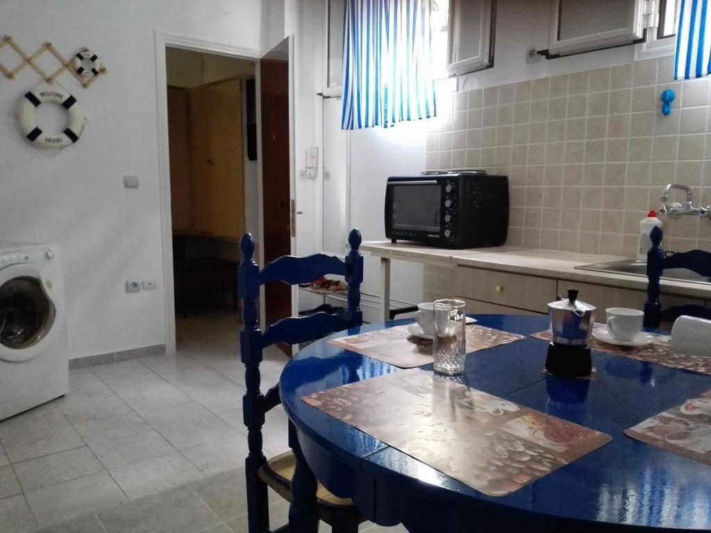 Cosy Apartment Pinotsi Athens Ngoại thất bức ảnh